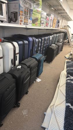 Different kinds of luggage and luggage sets