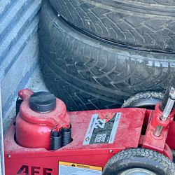 Axle Jack