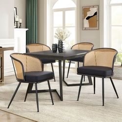 Set of 6 dining chairs new in box!