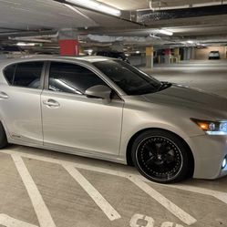 Lexus Hybrid Clean Title 