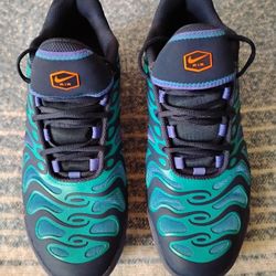 Nike Air Max Plus Drift