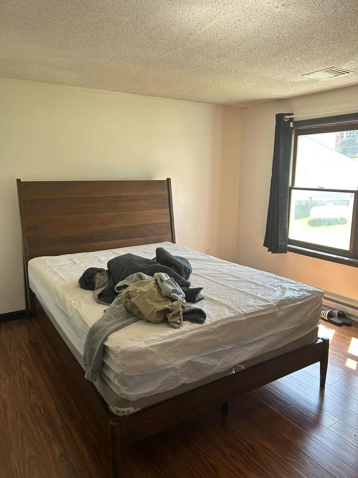 Free Furniture