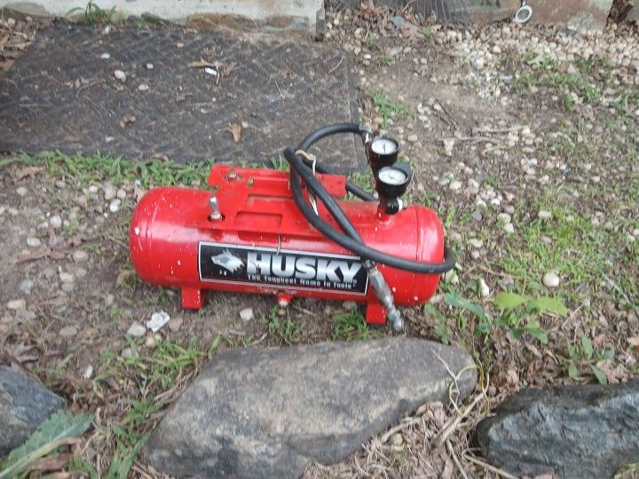 HUSKY Air Compressor