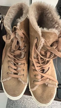 Women’s shoes for sell size 6 1/2 to 7