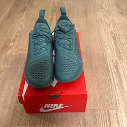  Nike 270s Teal $40