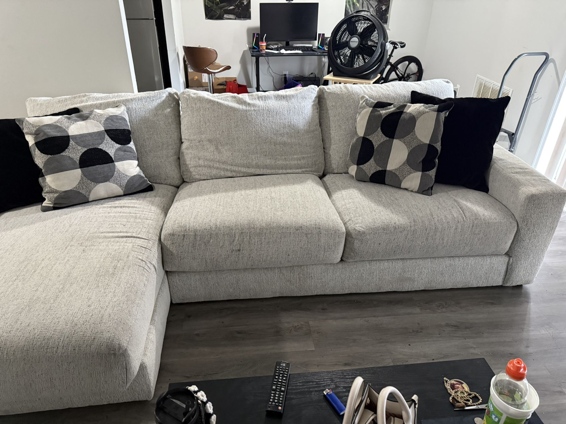 Couch 