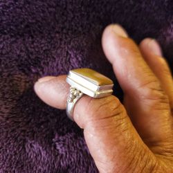 Vintage 1930'S Handmade Yemeni Aqeeq Bead Ring