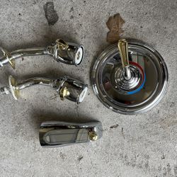 Shower Heads, Shower Faucet, And Knob