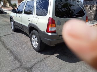 2003 Mazda Tribute