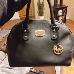 Michael Kors Purse $40