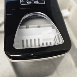 Frigidaire Ice Maker