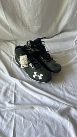 Under Armor football cleats size 13