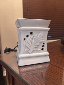 Wax warmer