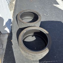 2—— Nitto NT555RII 305/30R20 103W XL Racing Tire