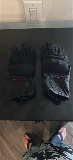 Harley Davidson motorcycle gloves