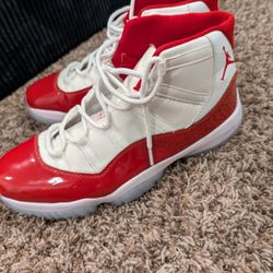 Jordan 11 Cherry