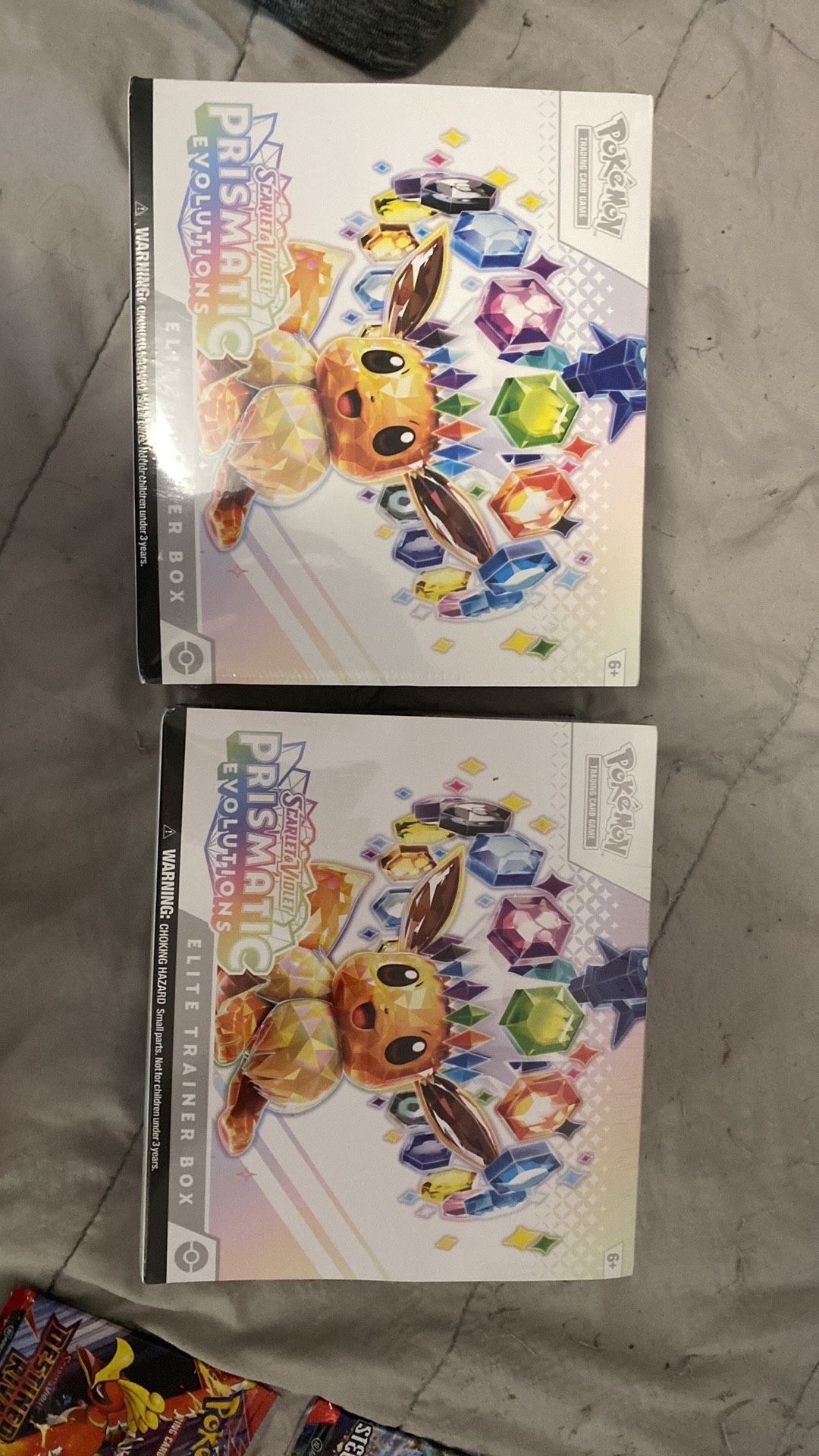 Pokémon Prismatic ETB