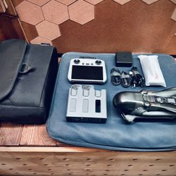 DJI Mavic 4 Pro Fly More Combo