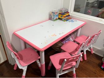 Kids table
