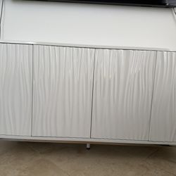 Tv Stand- Cedrenza City Furniture 