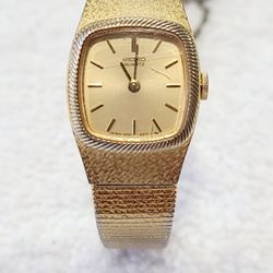 Womens Vintage Seiko Watch Gold Tone 1983 Model 3N3002 Sold As Is