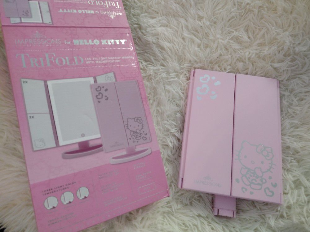 LED Hello Kitty Pink Mirror 