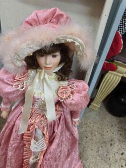 Vintage Eva Dawn collectors doll by cracker barrel