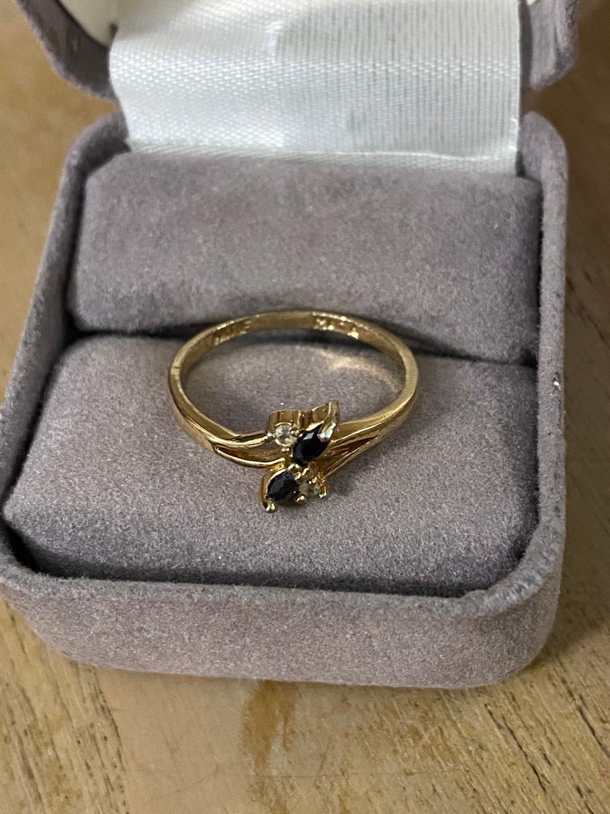 Anillo Gold Filled Size 7 Piedras Joya Antigua