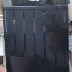 hisense mini refrigerator 4.4 cubic foot model rs44g1
