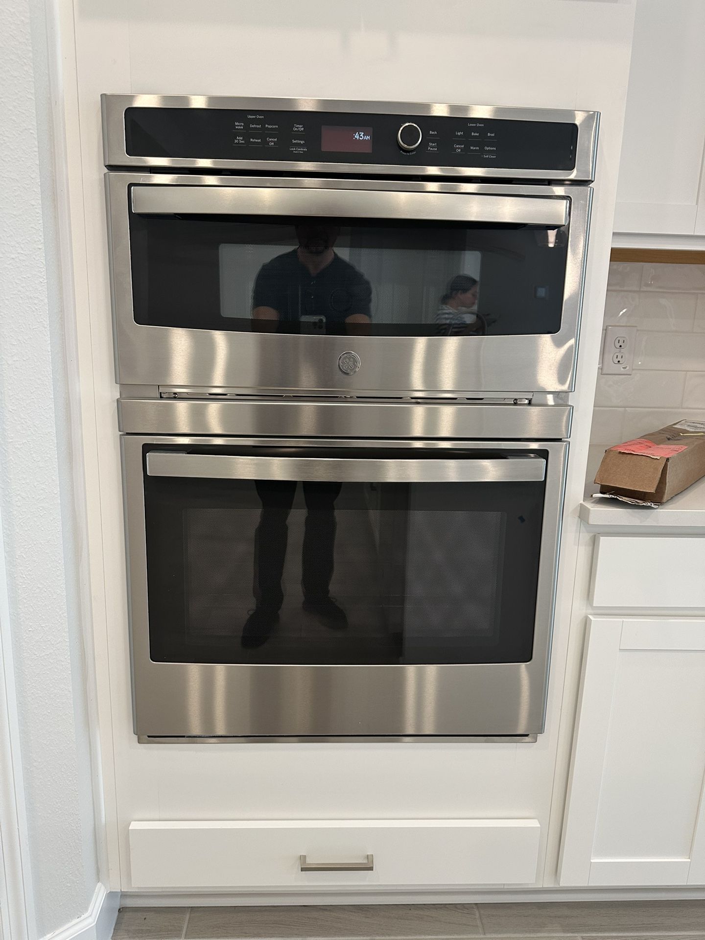 GE 30” Built-In Combination Microwave Thermal Wall Oven
