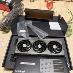   Sapphire Nitro+ AMD Radeon™ RX 9070 XT Gaming OC Graphics Card with 16GB GDDR6, AMD RDNA 4 