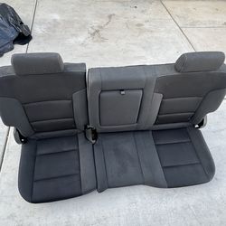 2015 Chevy 1500 seats