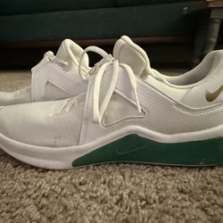 Nike AirMax Bella TR5 Size 8