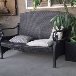 2 Seater Chair 
