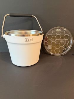 YETI Beverage Ice Bucket White w/ Yeti Ice Scoop