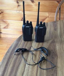 Walkie Talkies Rechargeable Long Range Two-Way Radios with Earpieces,2-Way Radios UHF Handheld Transceiver Walky Talky with Flashlight Li-ion Battery