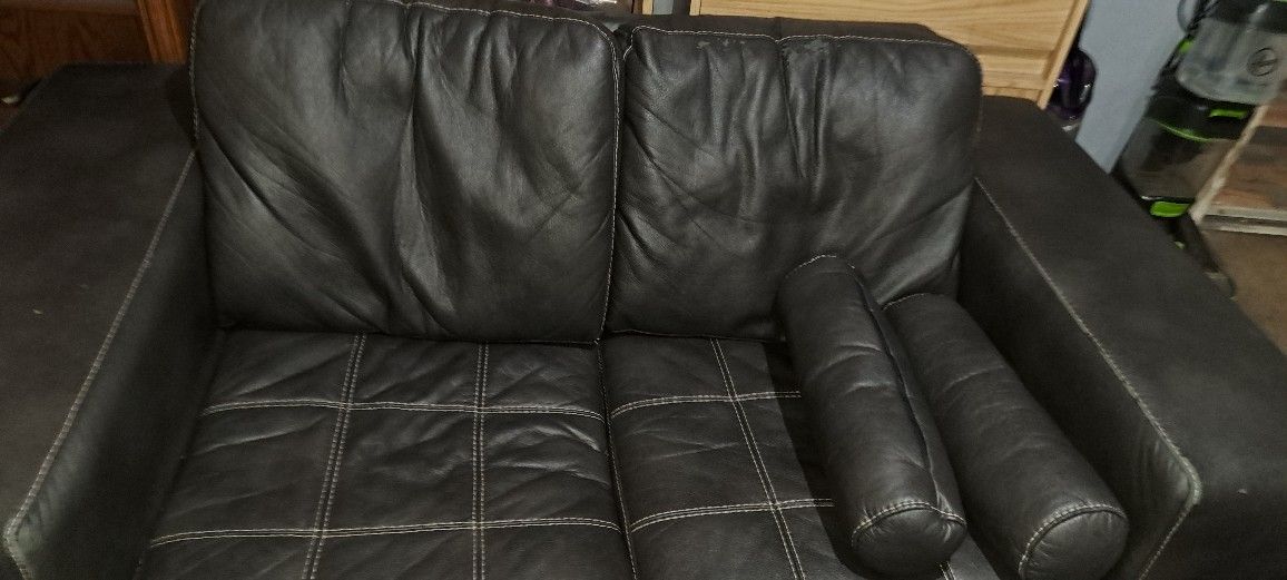 Nice Loveseat
