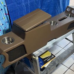 G Body Center Console Custom