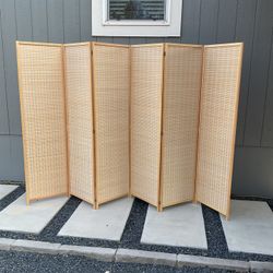 6-Panel Natural Private Folding Portable Partition Screen $160 Cash Or Zelle South Austin by William Cannon Pick Up 
