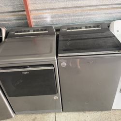 Whirlpool Xl 5.3 Cu Removeble Agitator And Matching Dryer Electric 