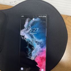 Unlocked Samsung 22 Ultra 512gb. Bought from Samsung