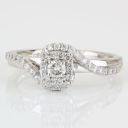 14k White Gold Diamond Halo Cluster Bridal Engagment