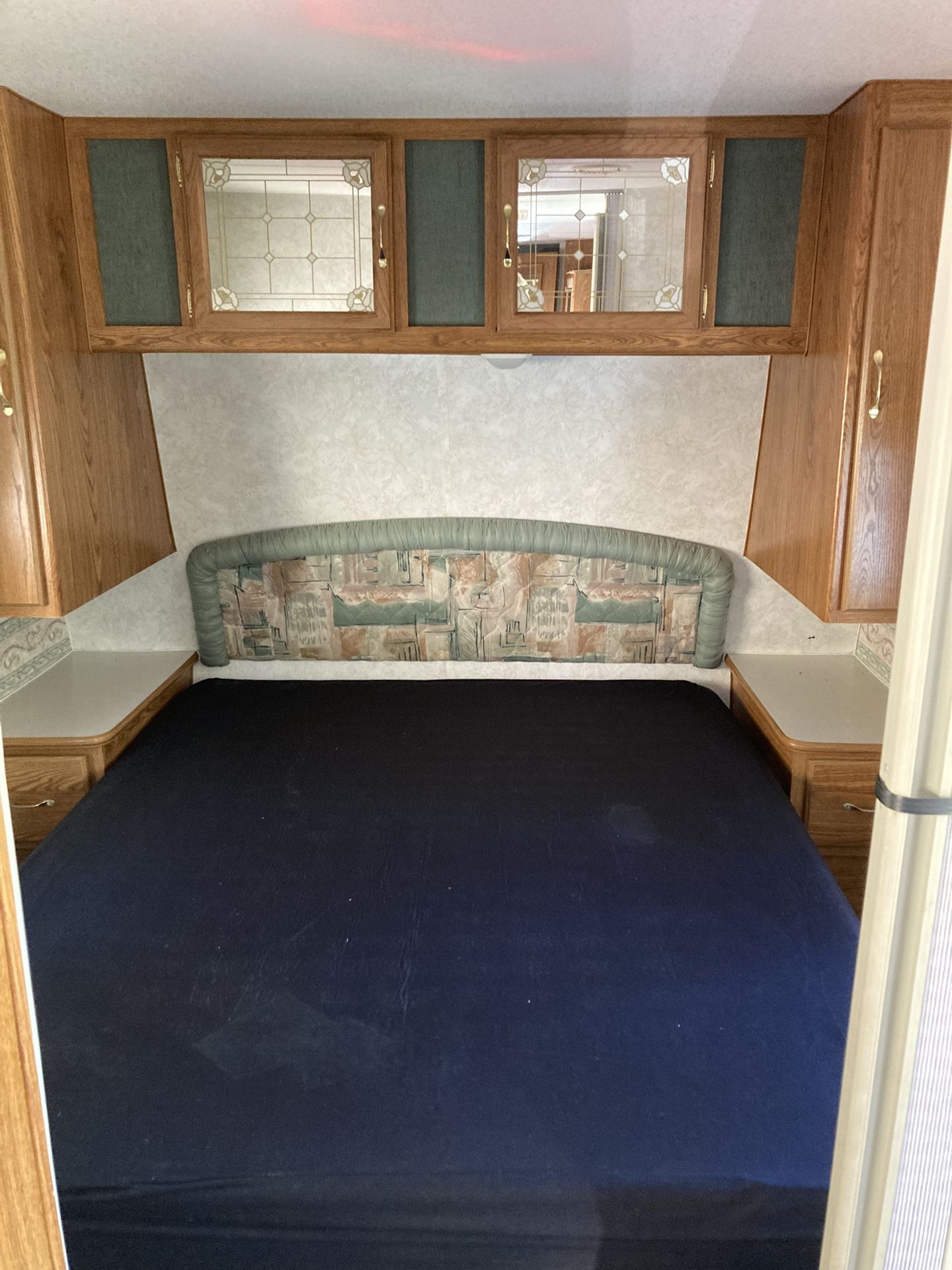 26’ Prowler Travel Trailer