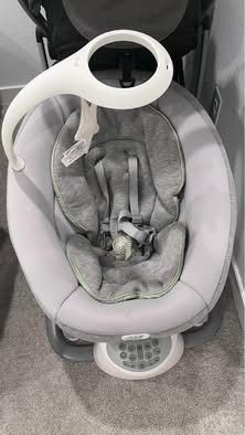 Baby swing rocking chair ( By Graco)