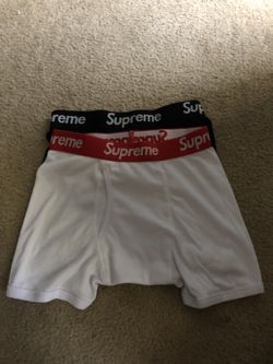 Supreme boxers best sale small