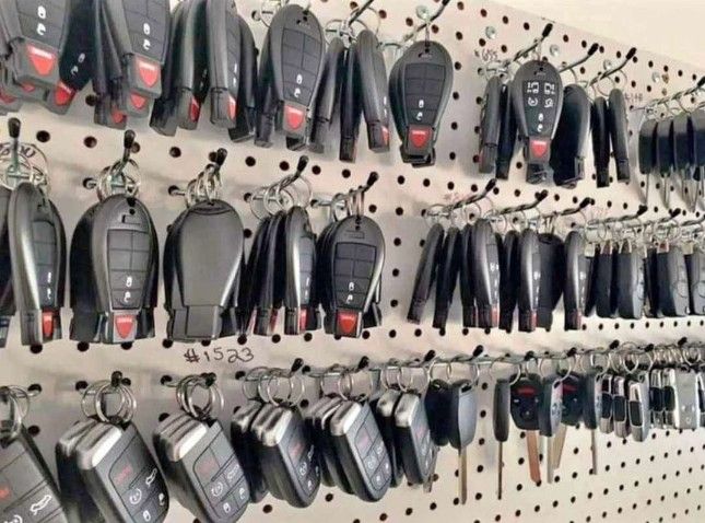 Car Keys And Fobs