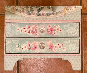 Floral Jewelry Box with Two Drawers