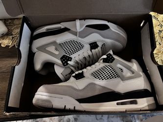 Jordan 4 Retro Military Black M6.5/WM8