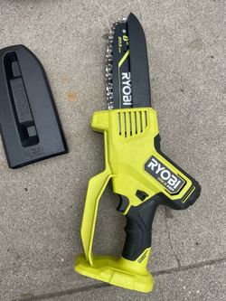 RYOBI ONE+ HP 18V Brushless 8 in. Battery Compact Pruning Mini Chainsaw (Tool Only)