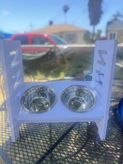 Adjustable Dog/Cat Bowls 